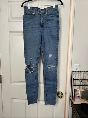Signature by Levi Strauss Ripped Mid Blue Skinny Jeans